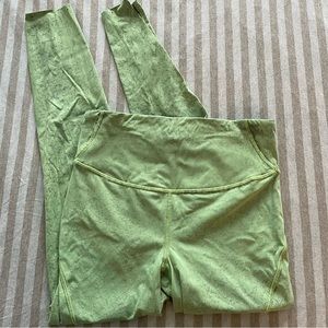 EUC Lululemon base pace high-rise running tight 25”, size 4